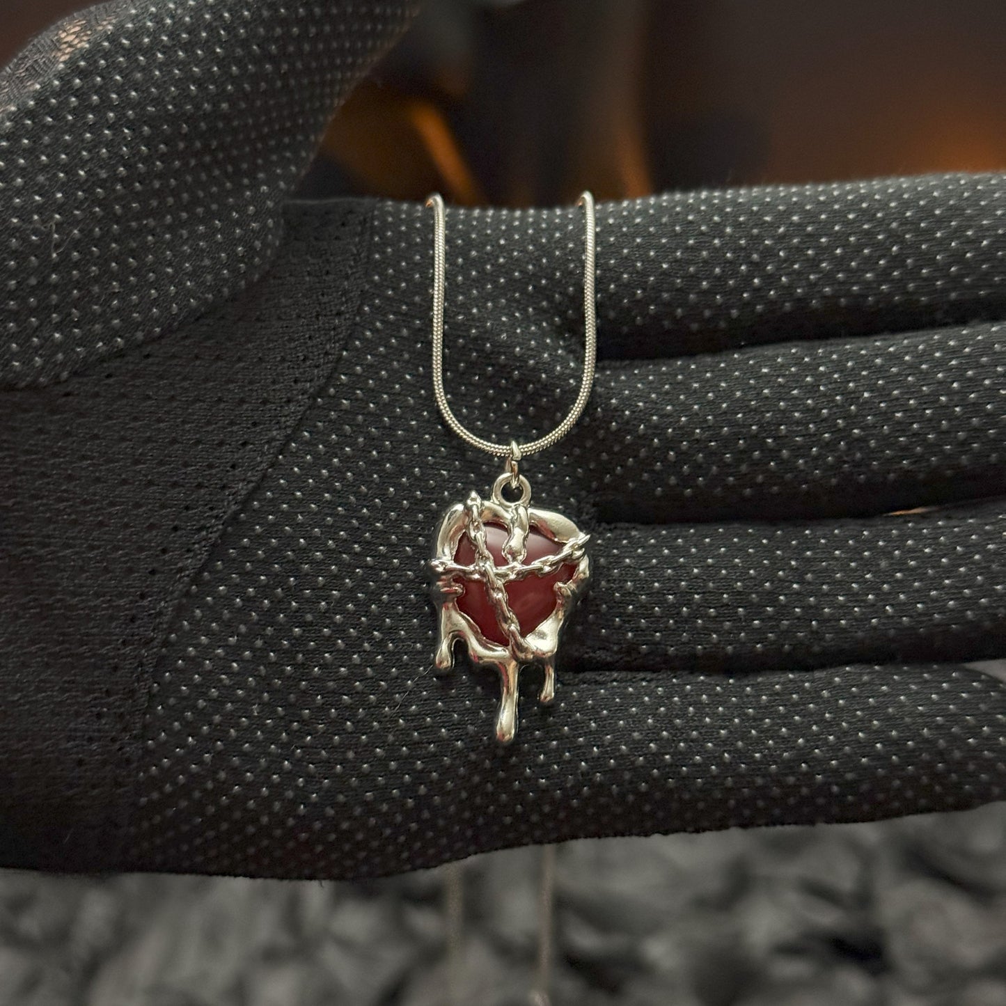 Nyxaltis - Heart Necklace